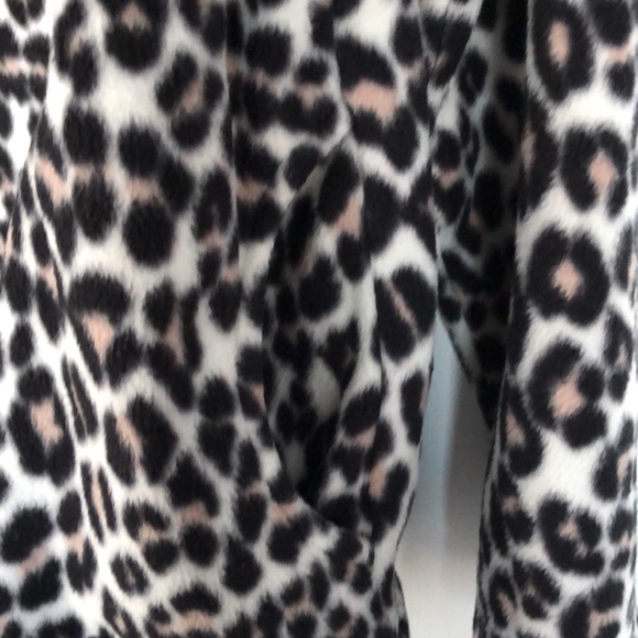 Two Girls Children’s Place 1/4 Zip Up Fleece Long Sleeves Sweater / Pullovers - Picture 4 of 15